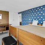 4 Bedroom Amazing In Aero Søby