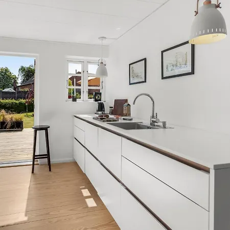 Holiday home 4 Bedroom Amazing In Aero *