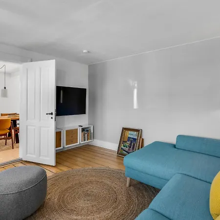 4 Bedroom Amazing In Aero Feriehus *