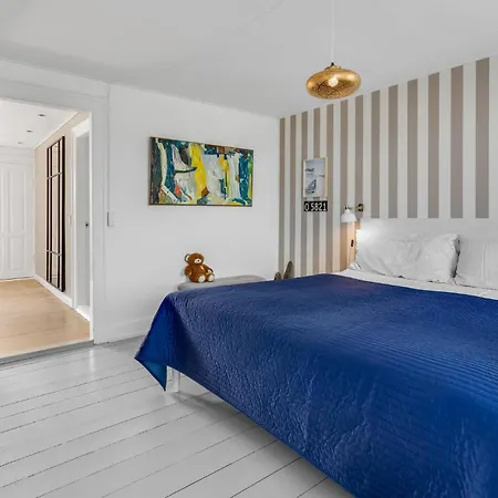 4 Bedroom Amazing In Aero Feriehus