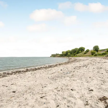 4 Bedroom Amazing In Aero Feriehus Søby