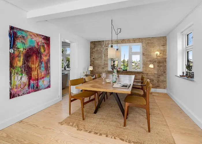 בית נופש 4 Bedroom Amazing In Aero *